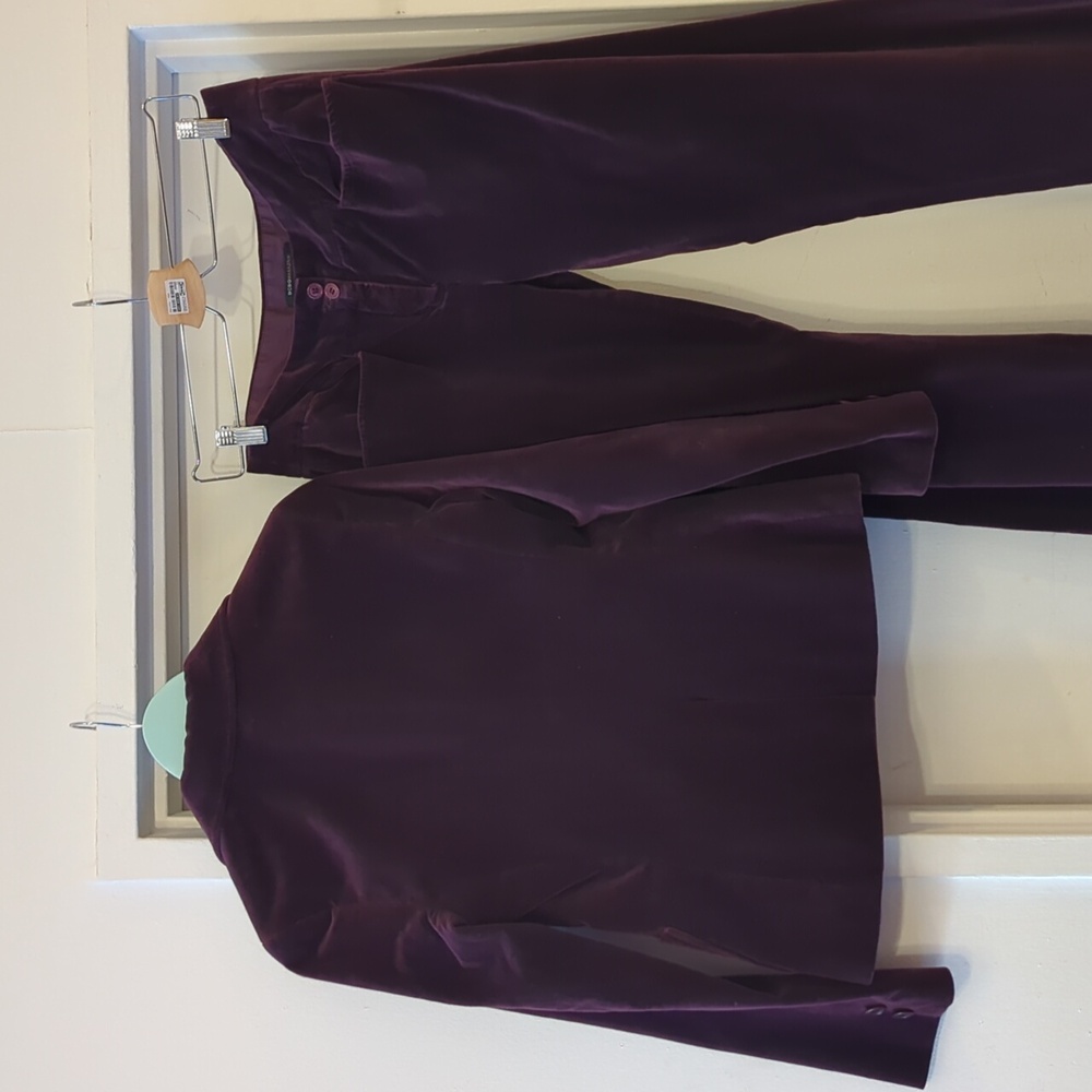BCBGMaxAzria Purple Velvet Full Suit XS 4 - Picture 7 of 8